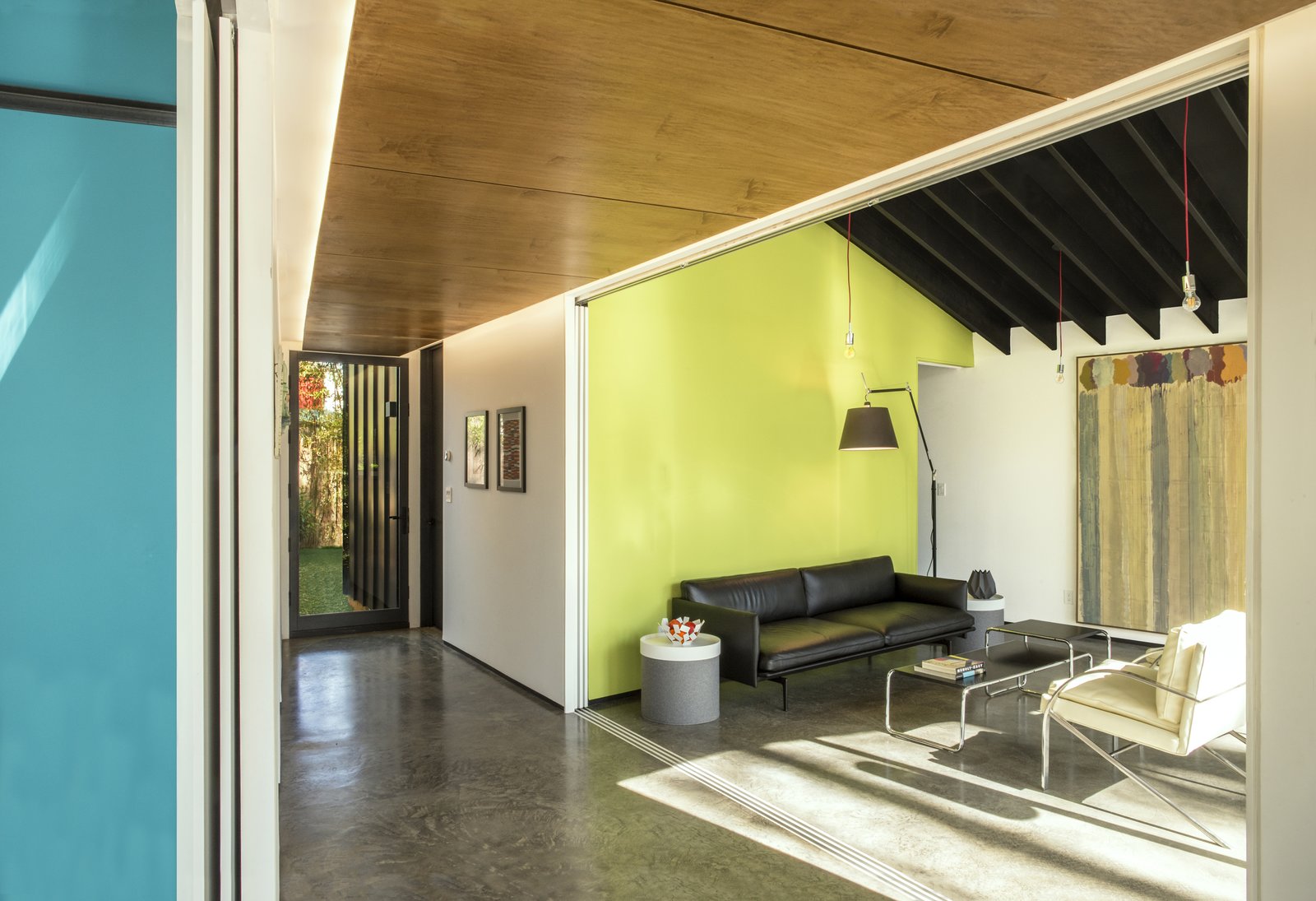 Photo 9 of 17 in Dual Modern by KUBE Architecture - Dwell