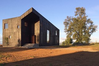 10 Houses That Tell Us Black is Back - Photo 4 of 9 -