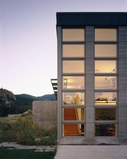 The Solaz residence was among the projects in Elizabeth Wright Ingraham's later years, which fell more within the traditional style of Ludwig Mies van der Rohe, whom Ingraham studied under. Finding her own path and adapting materials for use to the Colorado environment, Ingraham then shied away from cedar and redwood and shifted to block, stucco, and steel.