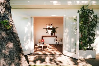 Brooklyn-based David Alhadeff intentionally chose a home for the retail setting. "The idea of locating a gallery in a more traditional space left me wondering if we might get lost in the mix," he says. "We wanted to do something more experimental, and given LA’s incredible architecture, it seemed like the perfect opportunity to execute this concept."