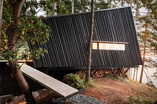 An Angled Cabin in British Columbia Makes an Ideal Island Retreat - Photo 2 of 5 -