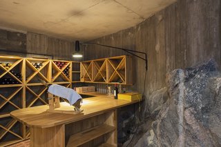 A Modern Finnish Villa That Grows Out of a Seaside Cliff - Photo 9 of 11 -