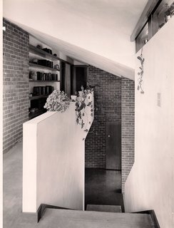 The Donald Irish Residence - Photo 2 of 3 -
