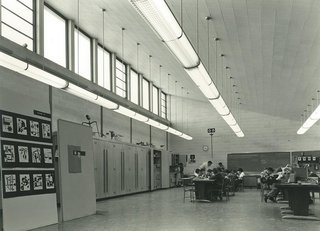 Northeast Intermediate School, Midland, Michigan by Alden B. Dow - Photo 3 of 5 -
