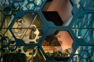 Thinking Outside The "Big Box" At Liverpool Insurgentes, Mexico City - Photo 4 of 5 -