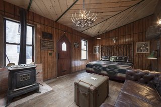 Williamsburg's Western-style Lodge Unites Traveling Creatives - Photo 3 of 7 -