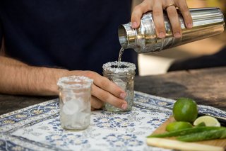 How to Make Aloe Vera Margaritas - Photo 4 of 5 -