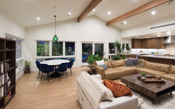 Photo 2 Of 10 In A Tranquil Spanish Style Compound In Studio City Dwell