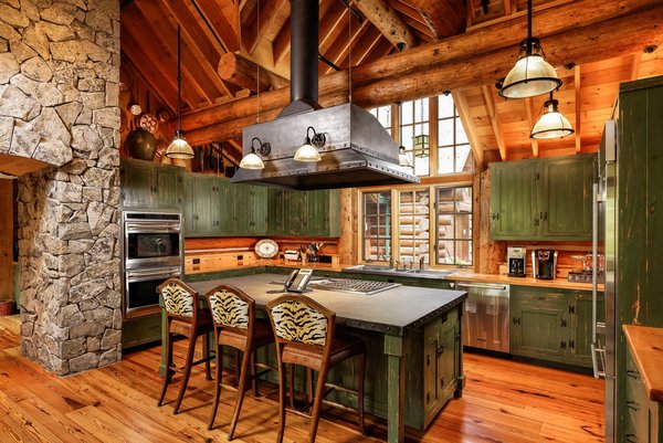 Photo 6 Of 7 In A Picturesque Custom Log Home Aspen Dwell - Aspen Log Kitchen Cabinets Photo 6 Of 7 In A Picturesque Custom Log Home Aspen Dwell - Aspen Log Kitchen Cabinets