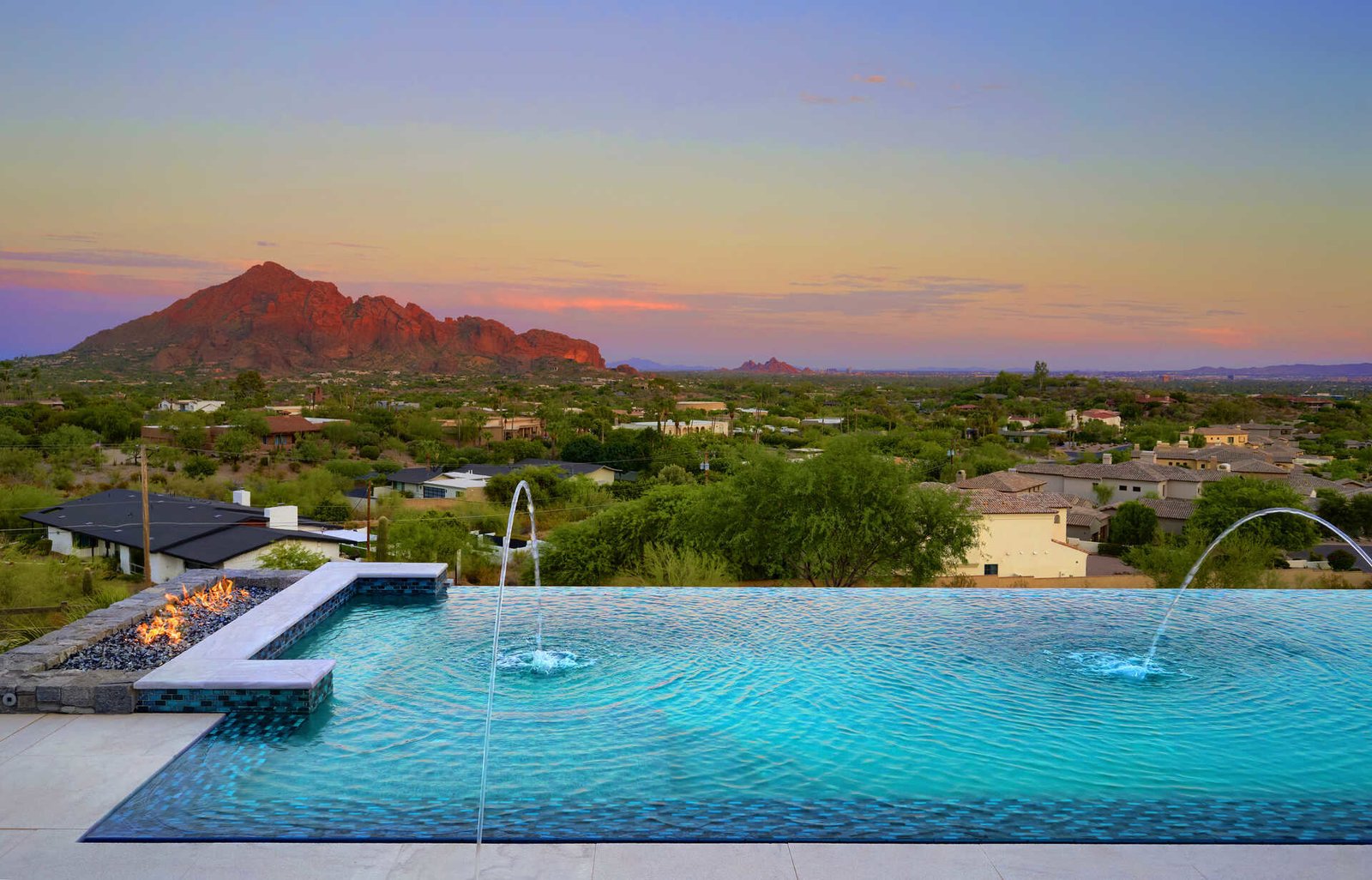 Newly Built Contemporary Estate with Views Across Paradise Valley (6… Dwell