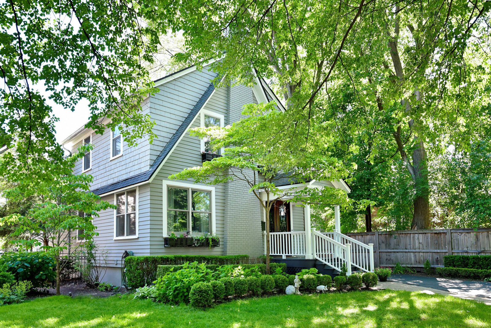 Charming Abode in Central Birmingham posted by Luxury Homes &… Dwell