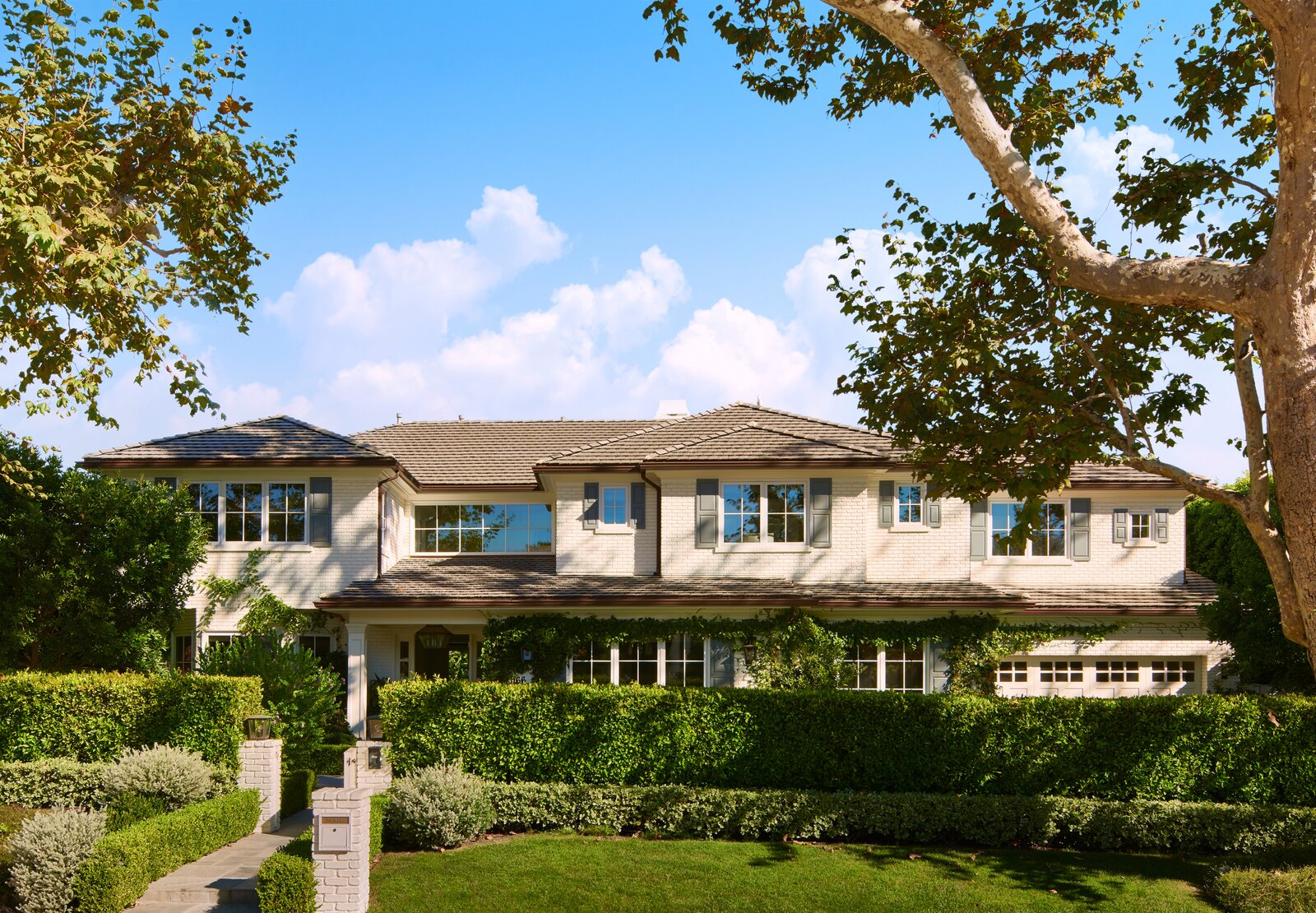 Stunning Traditional Cape Cod Estate Lists in Pacific Palisades for