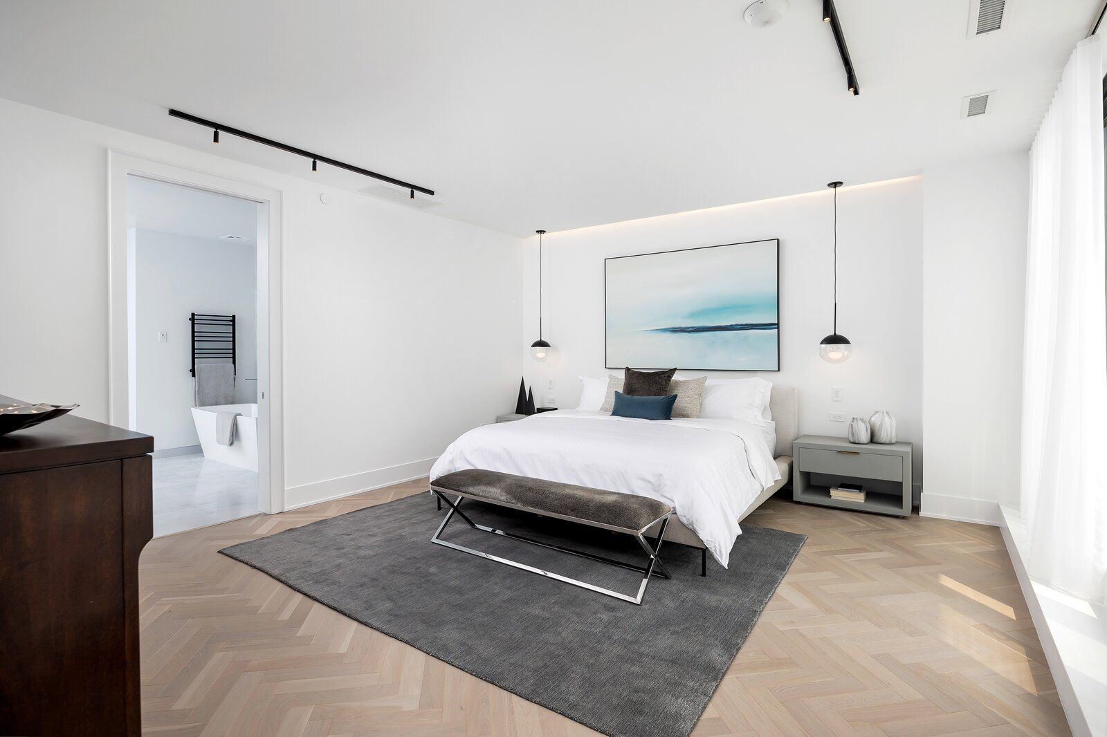 Photo 12 of 14 in Lavish Grand Penthouse Overlooking Lake Ontario Lists ... - Lavish Penthouse Homes