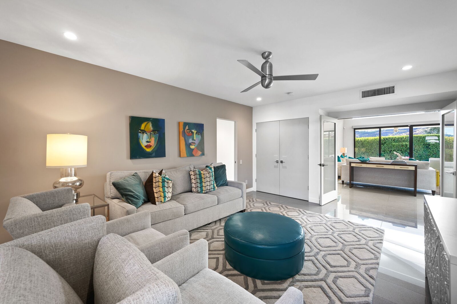 Photo 9 of 26 in Look Inside This Canyon Estates Abode in the Heart of Palm Springs by Luxury