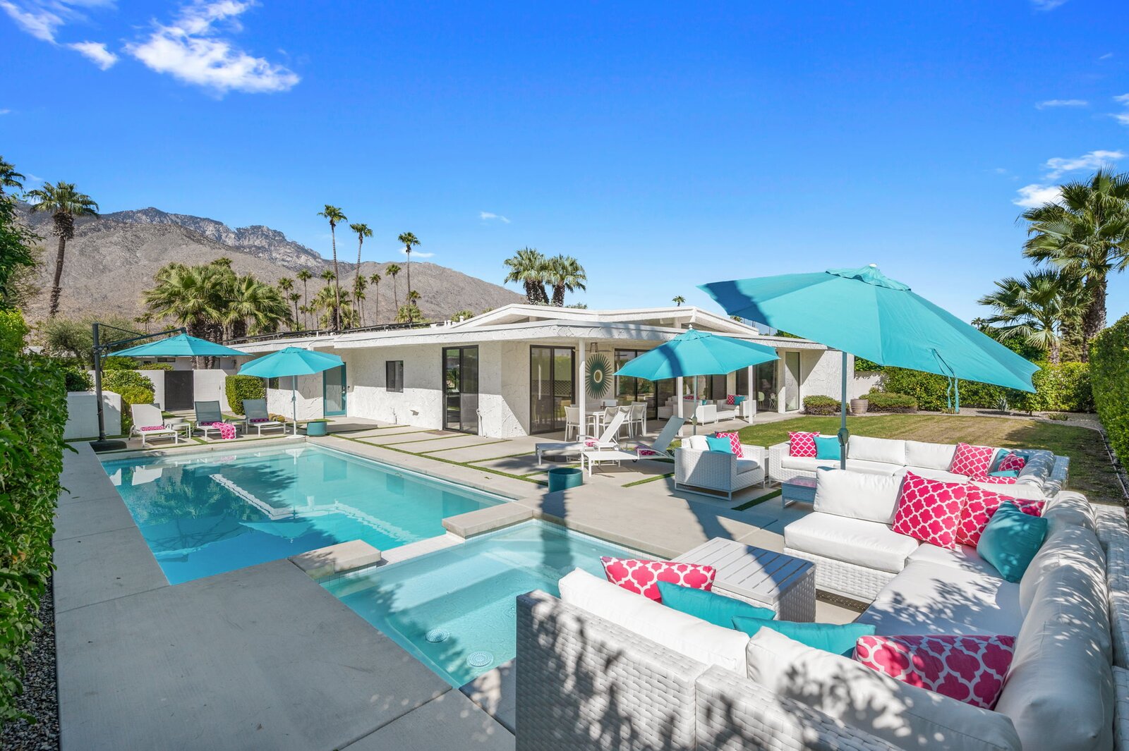 Photo 18 of 26 in Look Inside This Canyon Estates Abode in the Heart of