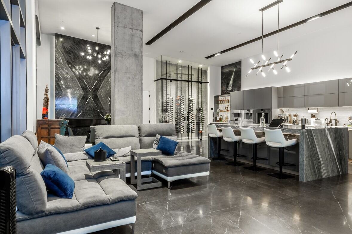 Picture of Photo 4 of 32 in Apollo Penthouse - Redefining Luxury Living in ...