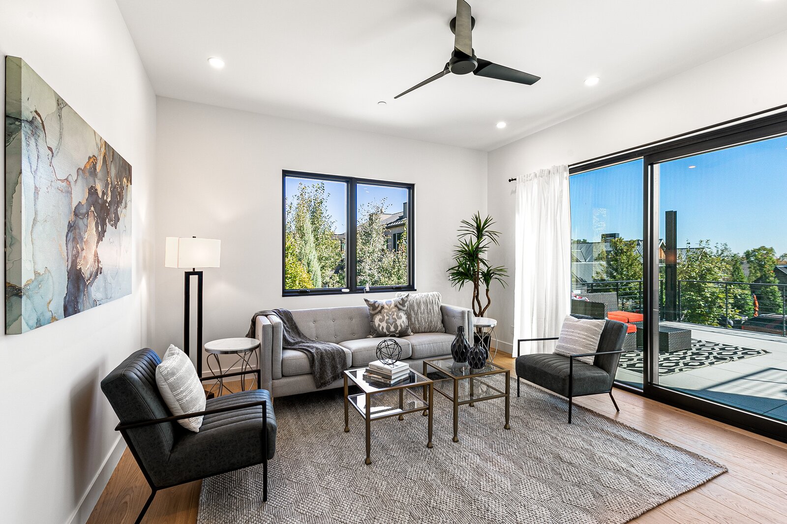Photo 20 of 27 in Contemporary Living in Boulder's Trailhead by Luxury ...