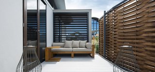 This Modern Tasmanian Resort Reflects the Natural Forms Surrounding It - Photo 3 of 9 -