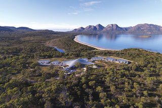 This Modern Tasmanian Resort Reflects the Natural Forms Surrounding It - Photo 1 of 9 -