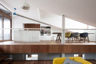 A Compact Home That Literally Pops Up From the Grass - Photo 5 of 11 -