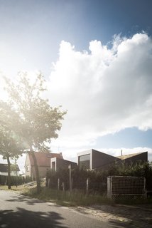 A Compact Home That Literally Pops Up From the Grass - Photo 11 of 11 -