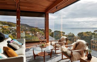 A Great Ocean Road Shack With a View Gets a Sustainable Update - Photo 4 of 11 -