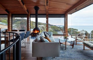 A Great Ocean Road Shack With a View Gets a Sustainable Update - Photo 6 of 11 -