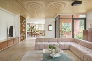 The Light and Airy Apartment G in Downtown Singapore - Photo 2 of 10 -