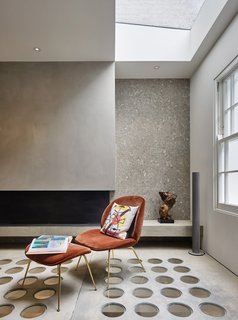 Transparent Perforated Circles Bring Light and Movement to This London Terrace House - Photo 6 of 11 -