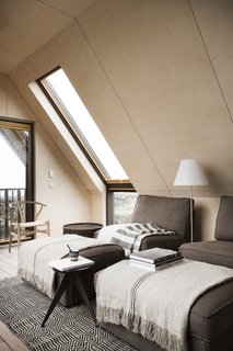Get in Touch With Iceland's Rugged Landscape While Staying at This Modern Coastal Barn - Photo 3 of 11 -