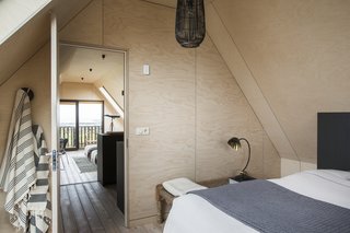 Get in Touch With Iceland's Rugged Landscape While Staying at This Modern Coastal Barn - Photo 4 of 11 -