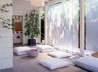 7 Tips For Creating Your Own Home Meditation Zone - Photo 2 of 7 -