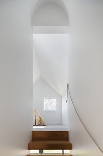 This 1930s Bungalow in Sydney Was Preserved in the Front and Updated in the Back - Photo 7 of 12 -