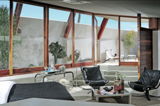 Escape to a John Lautner Micro-Resort in the Californian Desert - Photo 4 of 12 -