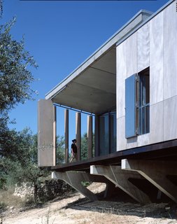 Stay in a Minimalist Villa in the Sicilian Countryside, Complete With Sea Views - Photo 11 of 11 -