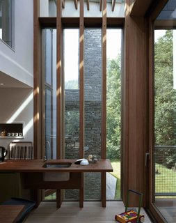 A Hovering House in the Welsh Hills That You Can Call Your Own For a Week - Photo 5 of 8 -