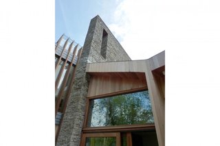 A Hovering House in the Welsh Hills That You Can Call Your Own For a Week - Photo 8 of 8 -