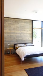 Take Your Next Vacation in a Midcentury Home in the Santa Monica Mountains - Photo 7 of 12 -