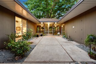 An Enormous Bay Area Eichler Asks $1.45M - Photo 9 of 14 -