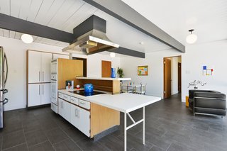 An Enormous Bay Area Eichler Asks $1.45M - Photo 8 of 14 -