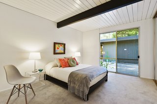 An Enormous Bay Area Eichler Asks $1.45M - Photo 6 of 14 -