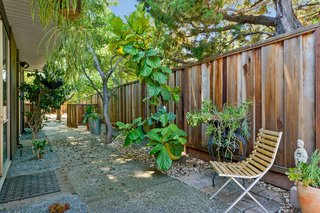 An Enormous Bay Area Eichler Asks $1.45M - Photo 12 of 14 -