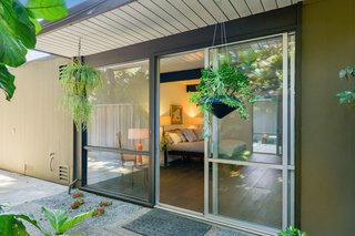 An Enormous Bay Area Eichler Asks $1.45M - Photo 11 of 14 -