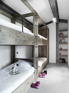Stay in a Modern, Industrial Home That’s Hidden Inside a Traditional Tuscan Villa - Photo 6 of 10 -