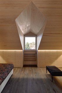 An Architect Renovates His 1920s Home in Portugal, While Preserving the Exterior Shell - Photo 14 of 15 -