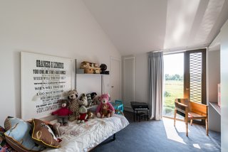 Explore a Prefabricated House For Sale in England That's Clad With Cor-Ten Steel - Photo 10 of 11 -