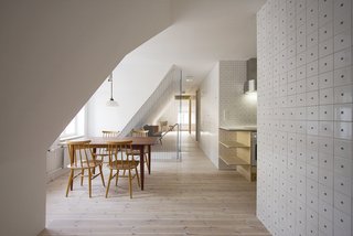 Stay in a Renovated, Sea-Inspired Frisian Apartment in a Former Hay Storage Barn - Photo 3 of 18 -