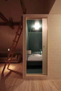 Stay in a Renovated, Sea-Inspired Frisian Apartment in a Former Hay Storage Barn - Photo 10 of 18 -