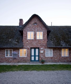 Stay in a Renovated, Sea-Inspired Frisian Apartment in a Former Hay Storage Barn - Photo 15 of 18 -