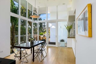 Actor Brendan Fraser’s Former Beverly Hills Home Is For Sale For $4.25 Million - Photo 6 of 12 -